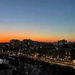 Sur Les Quais De Paris